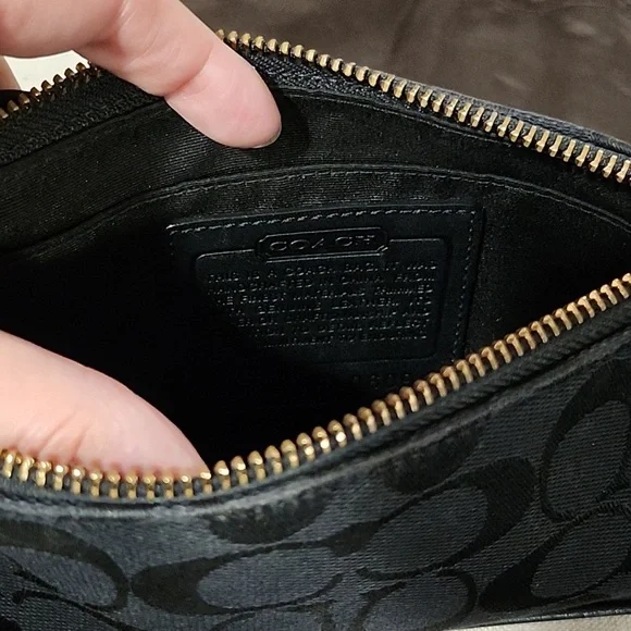 Coach black clutch - Picture 4 of 5
